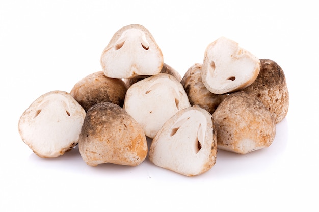 Straw mushrooms 