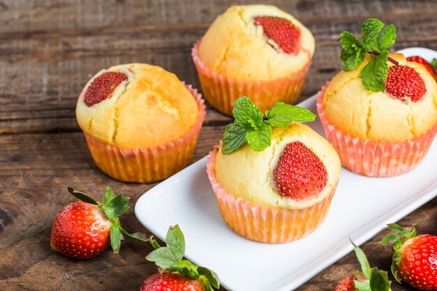 strawberries muffin