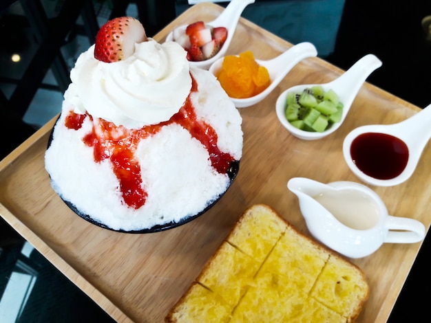 Strawberry Bing Su