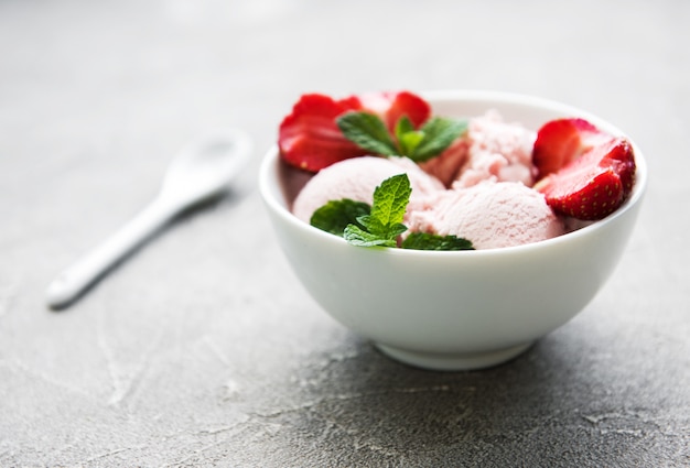 Photo strawberry ice cream