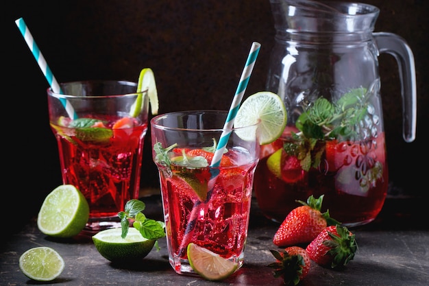 Strawberry lemonade in a glass