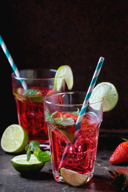 Strawberry lemonade in a glass