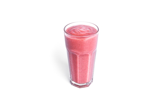 Photo strawberry smoothie isolated on white. glass whith pink smoothie.