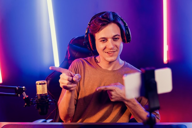 streamer live steaming on media social online by smartphone pecuniary