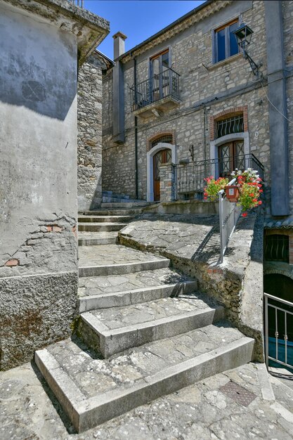 Photo a street of zungoli italy