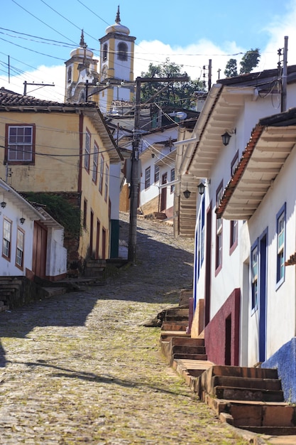 유명한 역사적 마을 Ouro Preto, Minas Gerais, 브라질의 거리