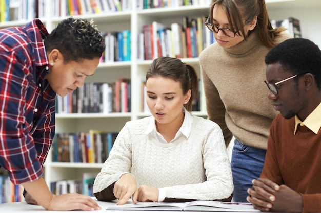 Student Meeting in Library