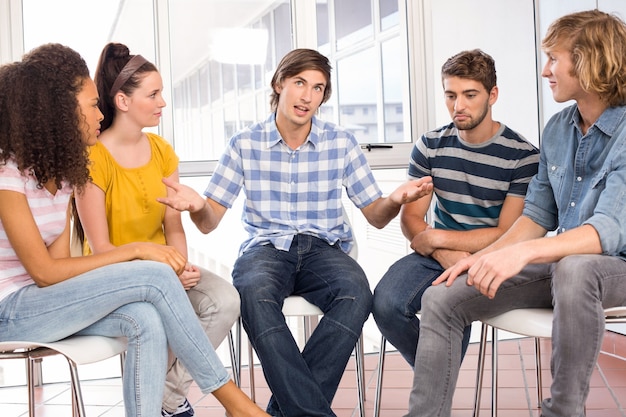 Studenten in gesprek