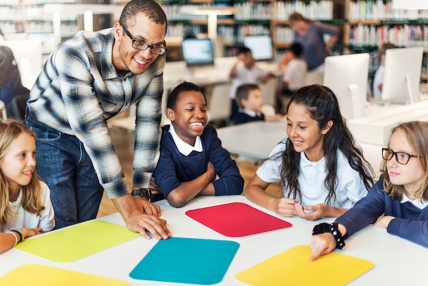 Foto studiare lo studio impara l'apprendimento del concetto di classe