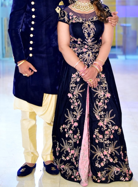 Stunning Indian wedding couples in traditional wear