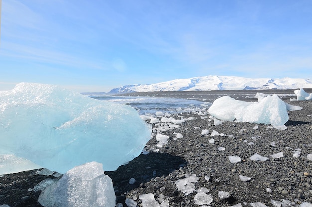 Потрясающий пейзаж ледникового льда в Исландии