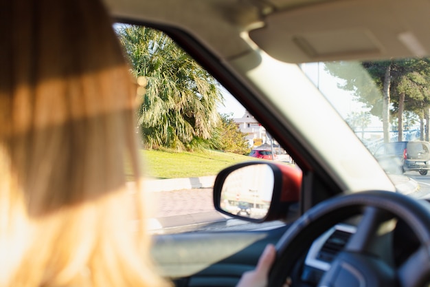 Stuurwiel en rijden.