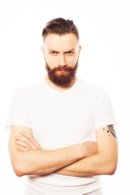 Photo stylish bearded man in white shirt