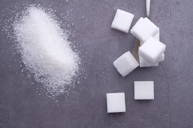Foto cubo di zucchero su tavola