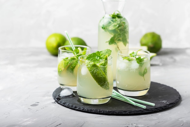 Summer cocktail mojito