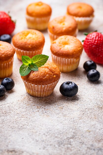 Summer mini cupcakes with berry