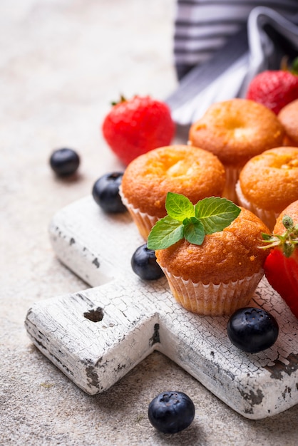 Summer mini cupcakes with berry