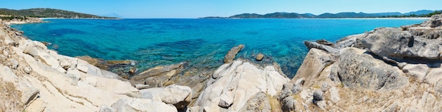 夏の海岸ハルキディキギリシャ