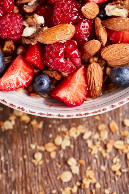 Gustosi frutti estivi come concetto di dieta biologica pulita