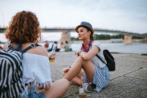 夏のお楽しみ。夏の自由を楽しんでください。