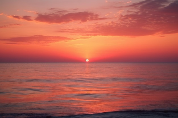 太陽が海に沈みます。