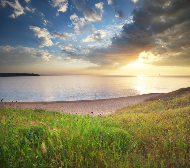 Sundown seascape composition