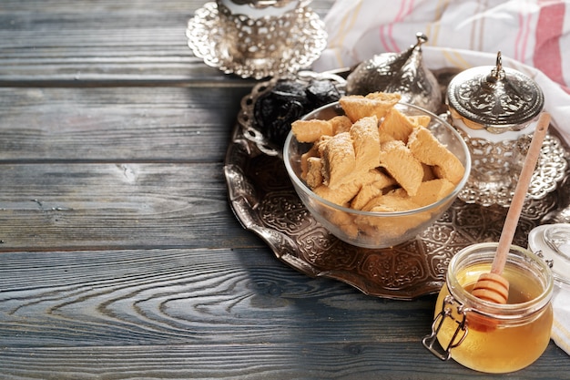 Halva di girasole sul tavolo