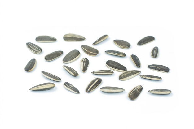 Photo sunflower seeds pile isolated on white