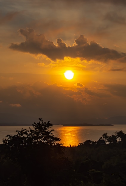 Sunrise over Si Nakharin dam at Huay Mae khamin waterfall National Park