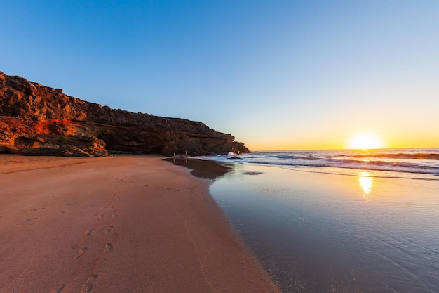 Fuerteventura, Canary Islands, Spain, Europe의 해변에서 일몰