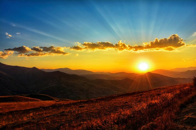 Photo sunset landscape photo with boat