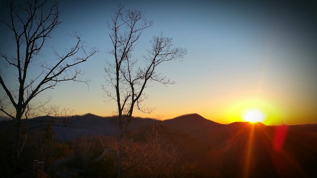 Photo sunset over landscape