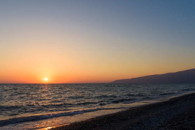 アブハジアの海に沈む夕日