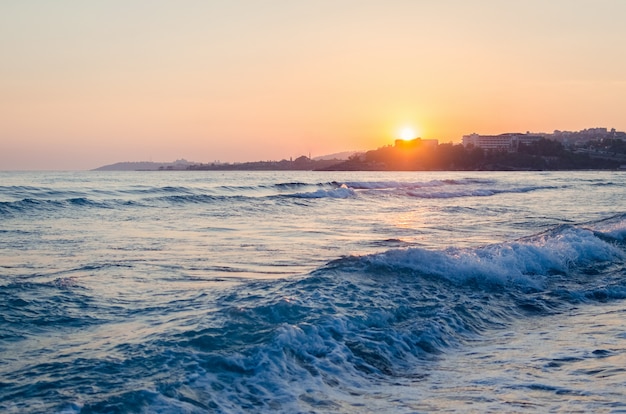 海に沈む夕日