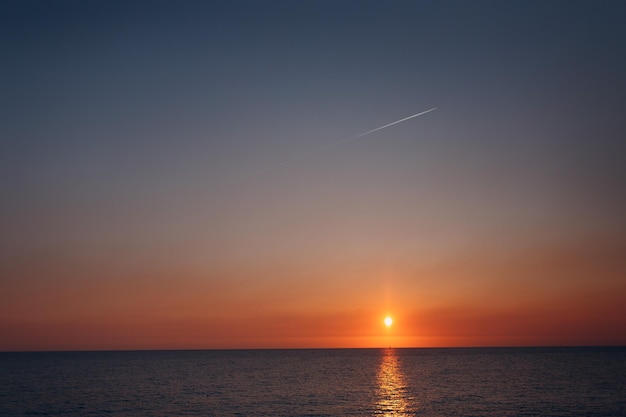 海に沈む夕日