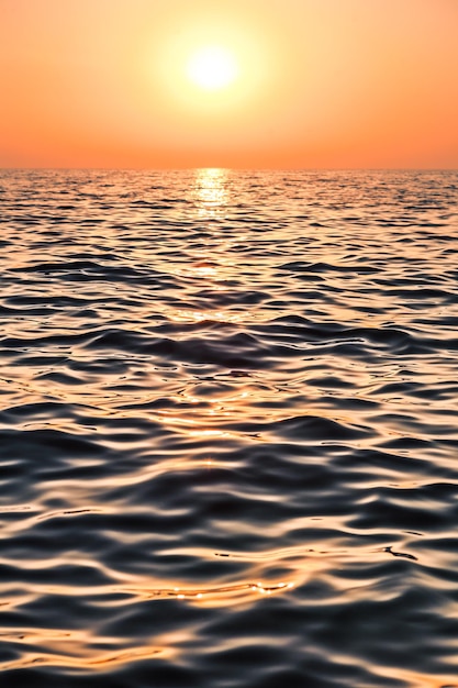 海に沈む夕日