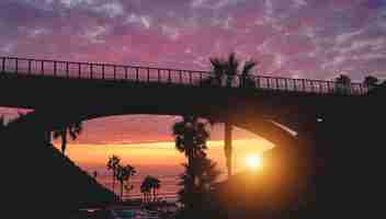 Photo sunset view from la bajada de balta in miraflores in the city of lima peru