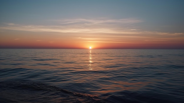 後ろに沈む夕日と水面に沈む夕日