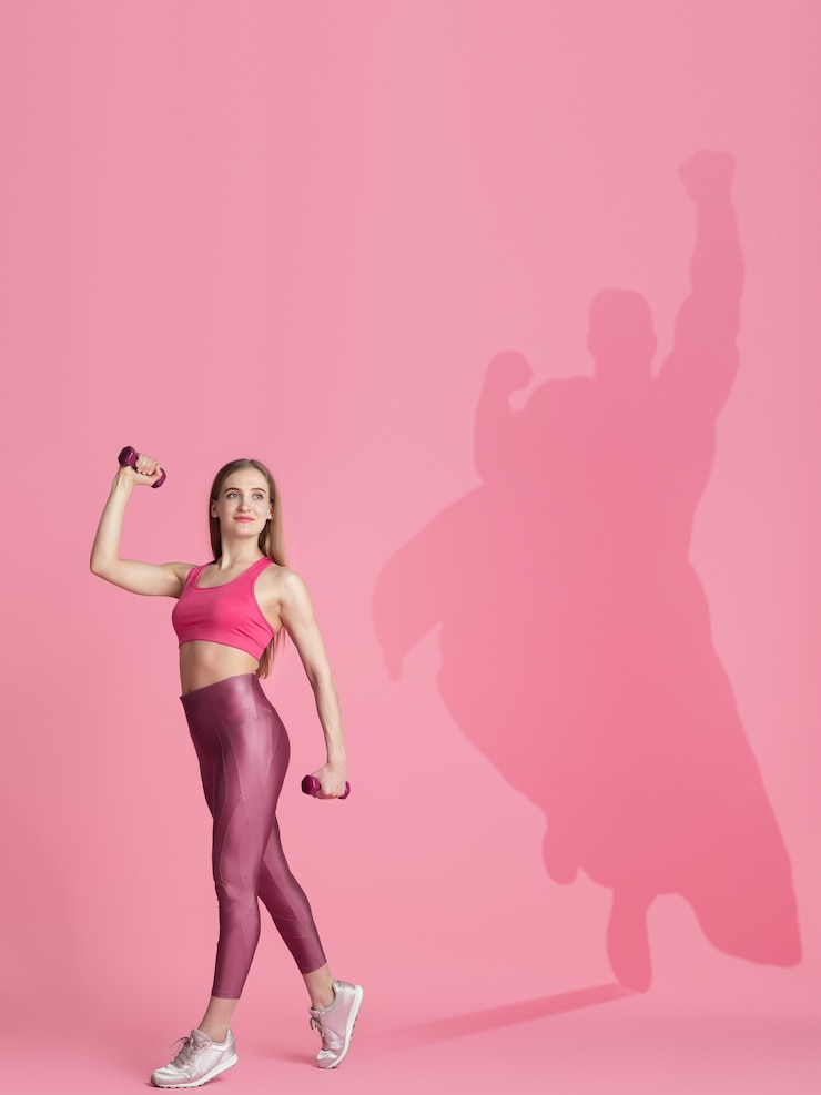 Photo superhero in shadow of ordinary people - modern superhero's concept, respect and admiration