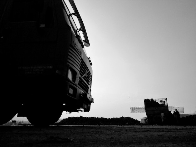 Photo surface level of cropped vehicles on road