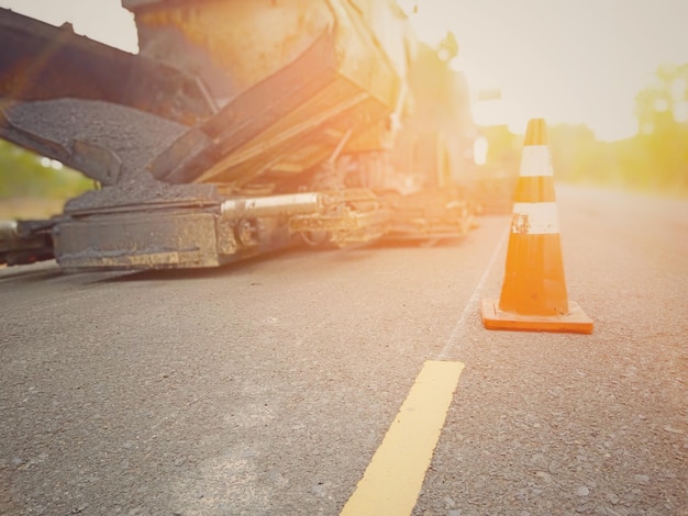 Photo surface level of road by street in city