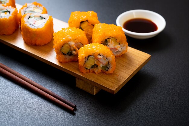 sushi maki roll