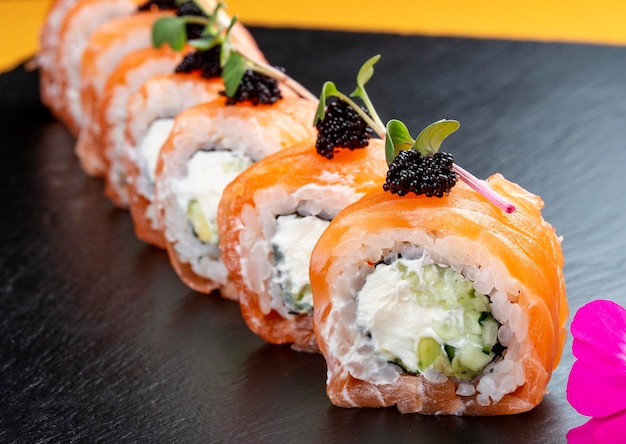 Sushi roll Philadelphia Sushi trend Creatief eten