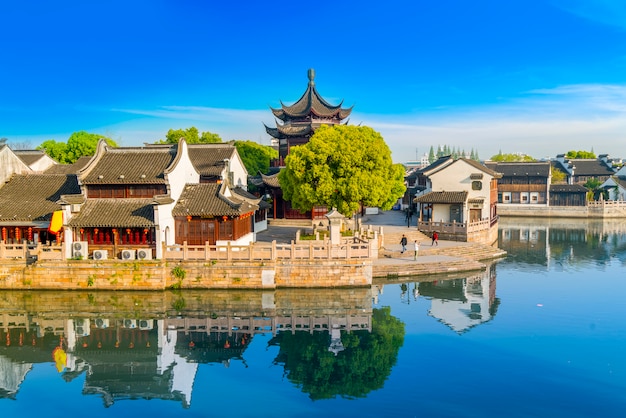 Suzhou Tang stad rivierzijde van het oude gebouw