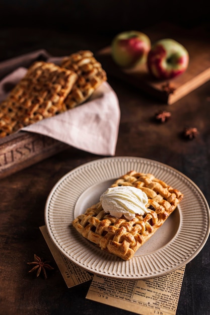 Photo sweet apple pie with ice cream