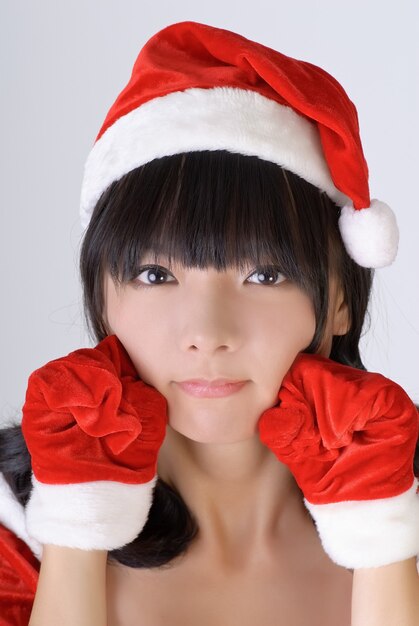 아시아, 근접 촬영 초상화의 달콤한 크리스마스 소녀입니다.
