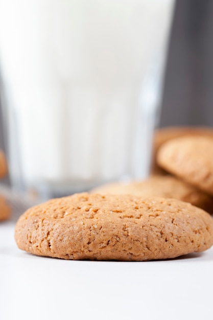 Not sweet but dry and crunchy cookies with added sugar