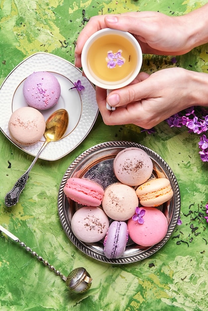 Sweet french macaroons and tea