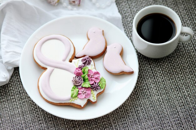 Sweet gingerbread for international women's day, flowers