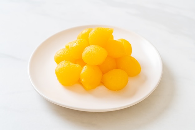 사진 달콤한 황금 달걀 노른자 드롭-일종의 태국 과자
